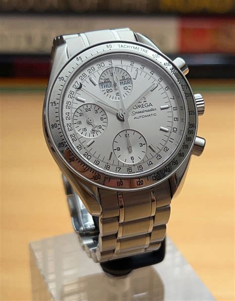 omega speedmaster automatic date review|omega speedmaster day date month.